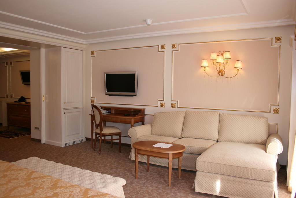 Hotel Lorenzetti Madonna Chambre photo
