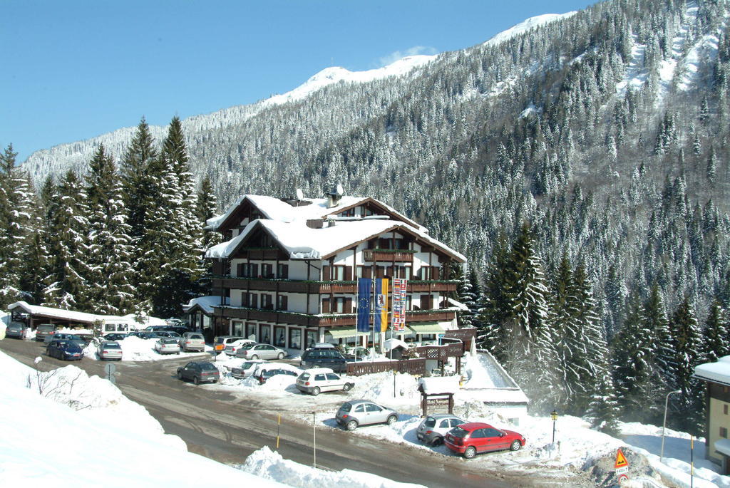 Hotel Lorenzetti Madonna Extérieur photo