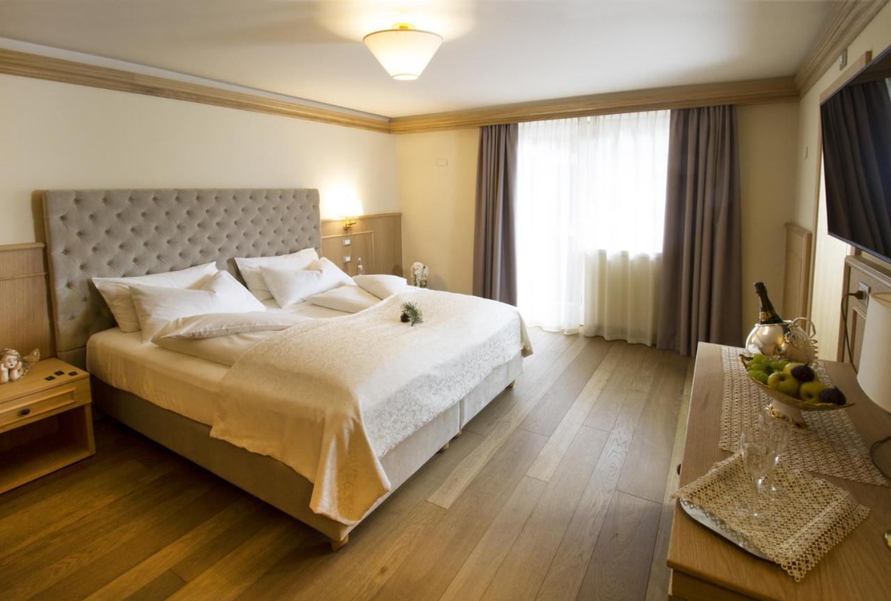 Hotel Lorenzetti Madonna Extérieur photo