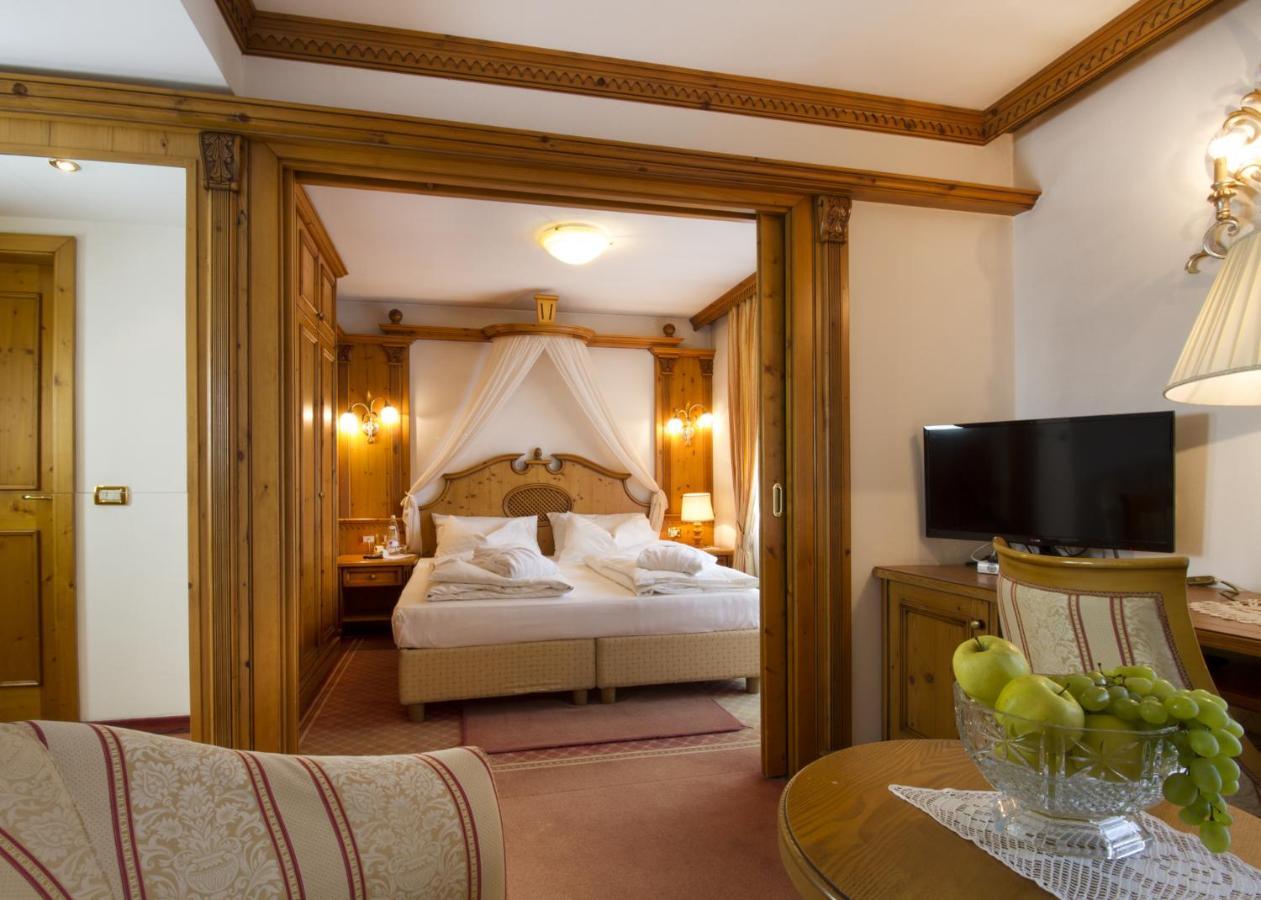 Hotel Lorenzetti Madonna Extérieur photo