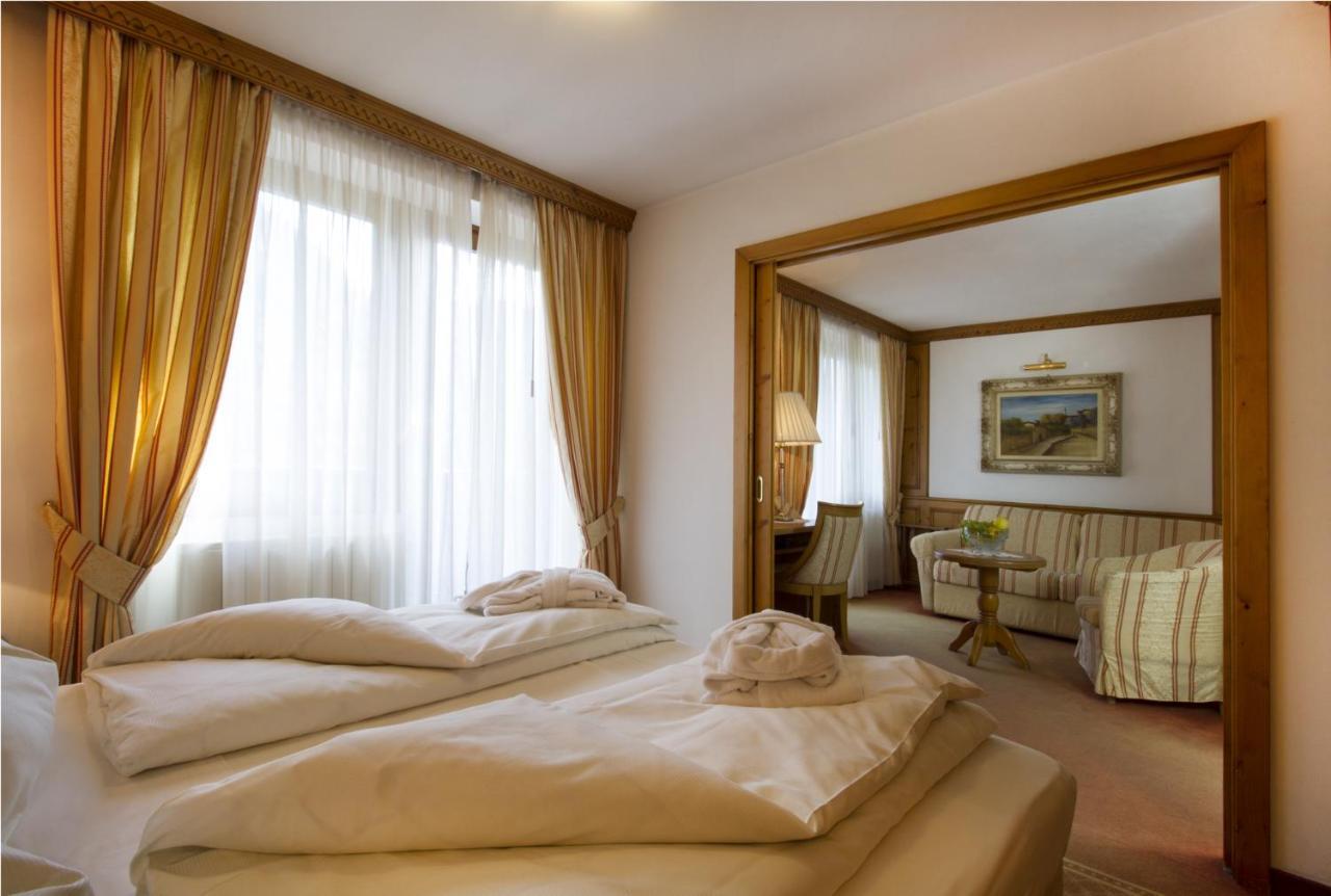 Hotel Lorenzetti Madonna Extérieur photo